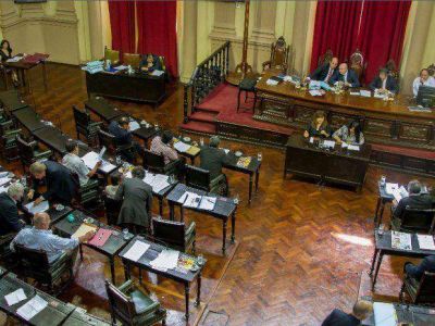 Es ley el impuestazo y el presupuesto para el 2014