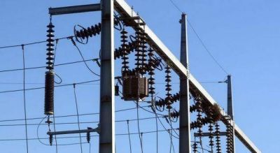 Por los cortes de electricidad, desde la FAM manifestaron "total repudio" a EDESUR y EDENOR