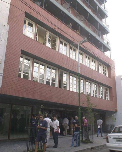 Due�os de edificios en infracci�n tendr�n un a�o para adecuarse al C�digo Urbano