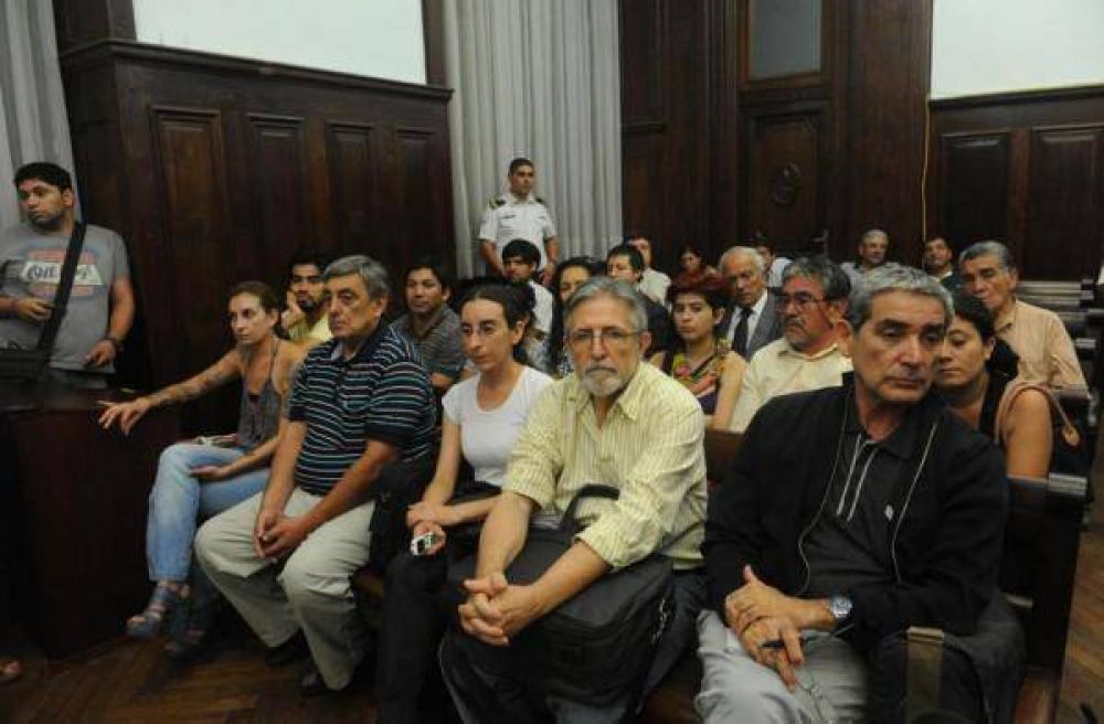 Alberto Lebbos: "sigue sorprendiendo la hipocres�a de Jos� Alperovich"