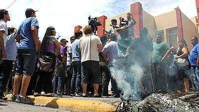 En un clima de tensi�n social, los trabajadores piden salvar Alpesca