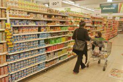  Defensor del Pueblo preocupado por incumplimiento del acuerdo de precios