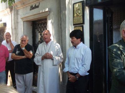 Omar L�pez particip� del homenaje a Manuel Quindimil
