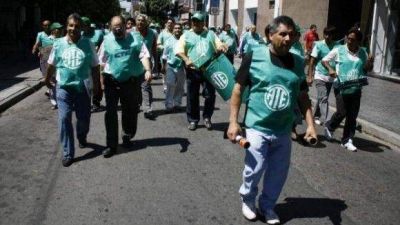 Estatales molestos con las expresiones de Alperovich