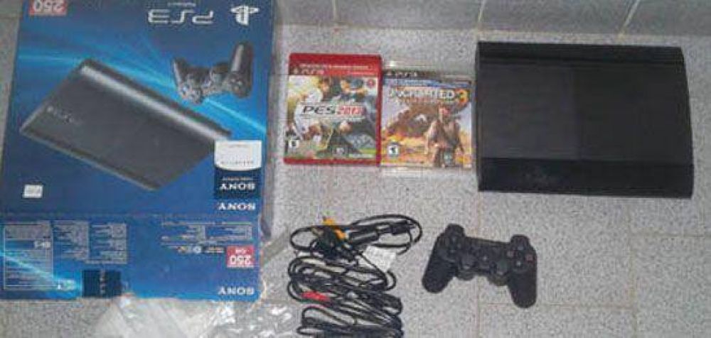 Tres Arroyos: rob� Play Station, quiso venderla en Facebook y lo detuvieron