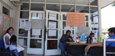 De la Sota amenaz� con �tomar medidas� en el conflicto de Salud