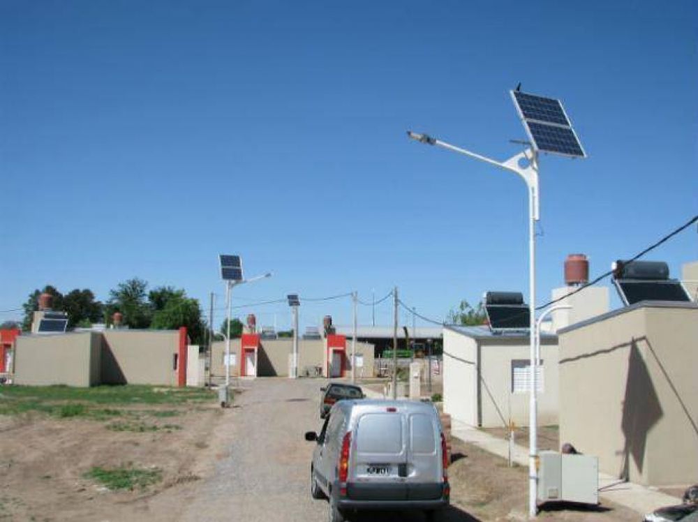 Cada vez m�s santafesinos se suman al programa de compra de calefones solares