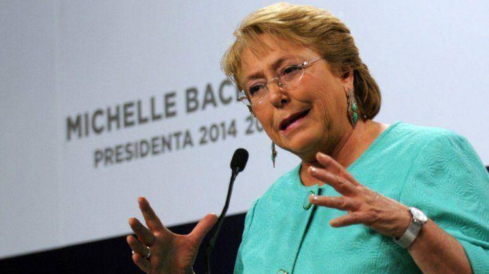 Bachelet sigue sumando adeptos para su gobierno