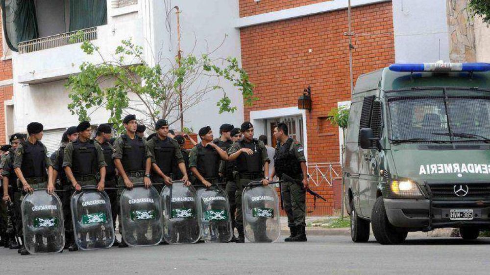Tras las protestas policiales, aumentan los suplementos de las fuerzas de seguridad nacional