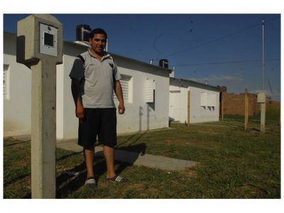 Asignaron las primeras casas recuperadas de barrio Santa Rita II
