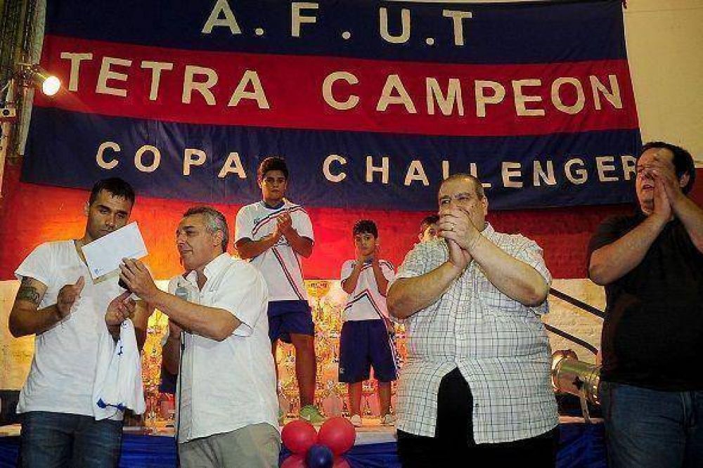 Apoyo a los clubes de Tigre