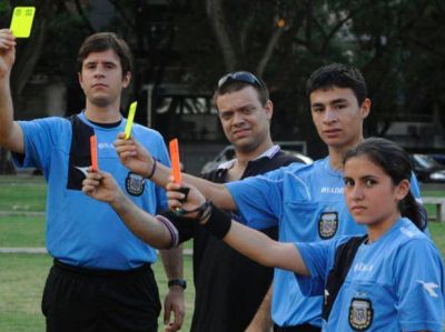 Una escuela de �rbitros que ya cre� m�s de cien puestos de trabajo para j�venes