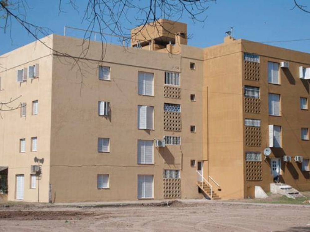 Mejorar�n otros seis barrios Fonavi con una inversi�n de 96 millones