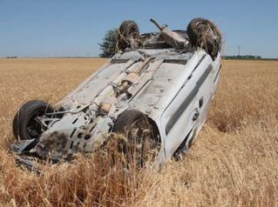 Espectacular vuelco de un utilitario cerca de Tres Arroyos