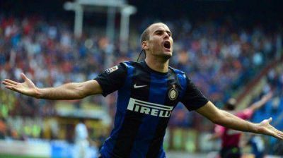 El Inter se qued� con el cl�sico por un taco de Palacio