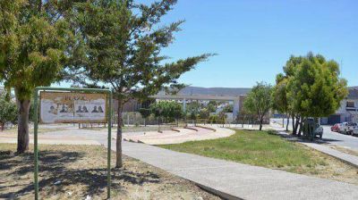 Defendi� a su amiga en medio de un asalto y le pegaron un tiro