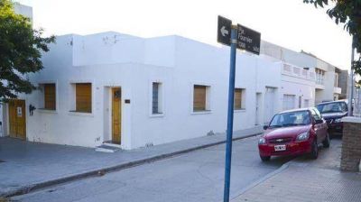 Violento robo a una mujer y sus hijos en una casa de La Loma