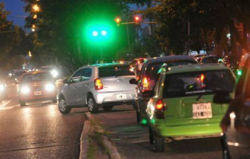 En seis meses, se prohibir�n los giros a la izquierda