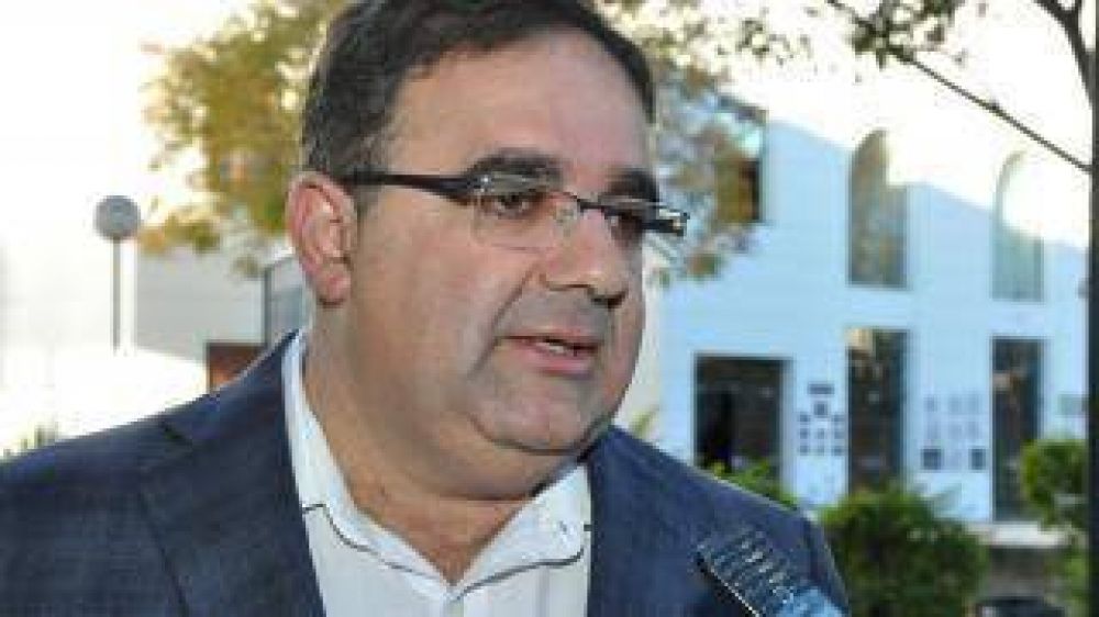 Jalil pidi� austeridad en el Ejecutivo y el Concejo Deliberante