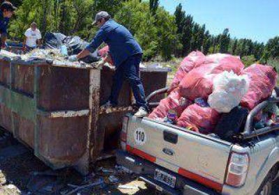 En los balnearios se tiran m�s de siete toneladas de basura por d�a 