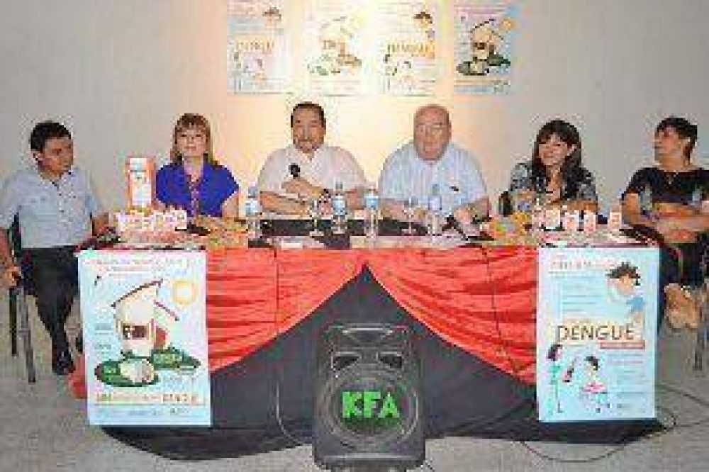 Autoridades sanitarias de la provincia lanzaron en Ojo de Agua la campa�a 2014 de prevenci�n contra el dengue