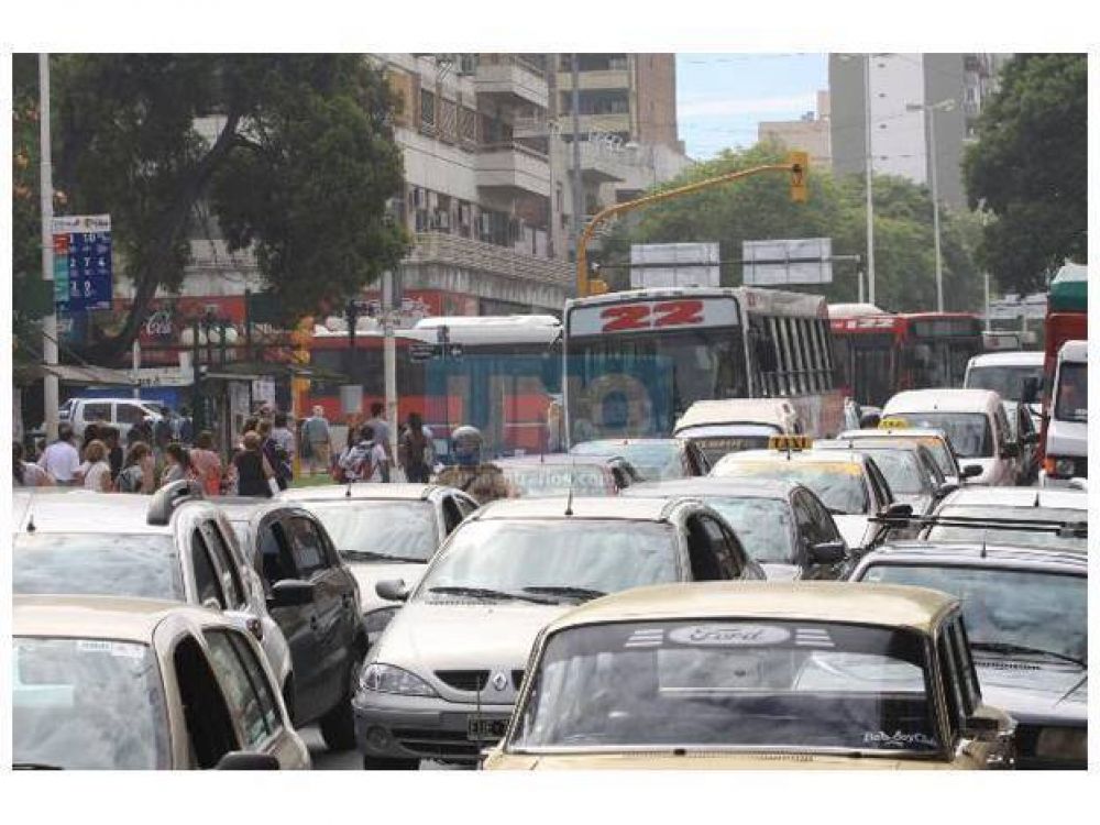 Seg�n la ATER, en 10 a�os se duplic� el padr�n automotor