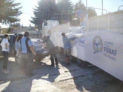El FONAF entreg� harina del productor al consumidor en toda la regi�n