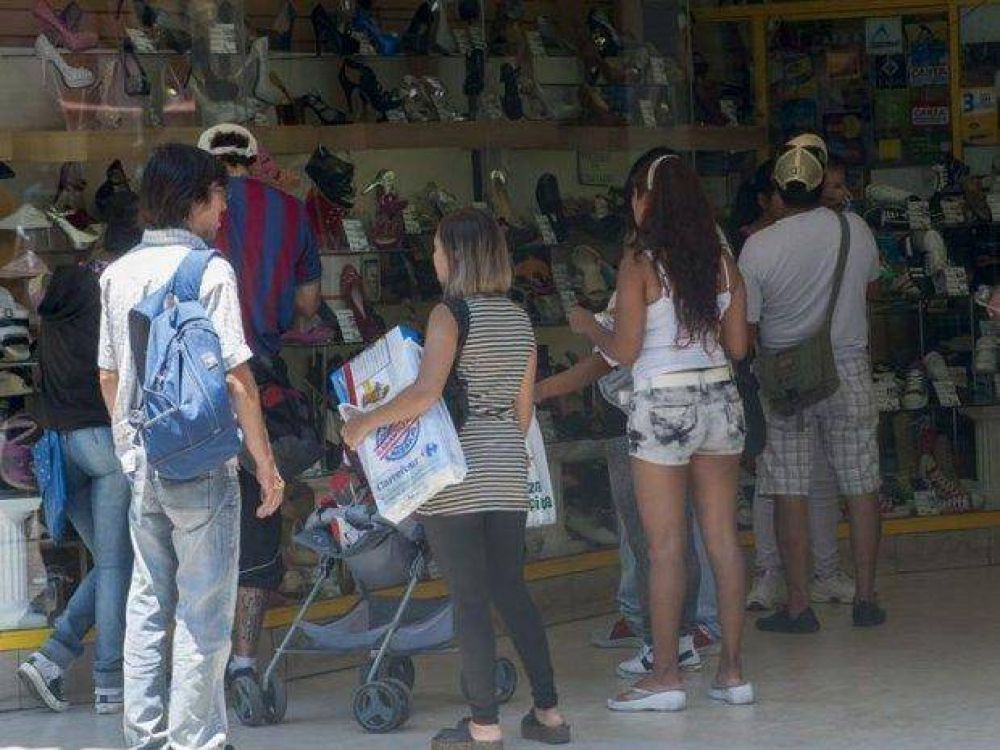 El comercio sin descanso, por la venta de regalos de Navidad