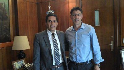 Expusieron al secretario de Transporte importancia de la recuperaci�n del ramal ferroviario Perico-Le�n
