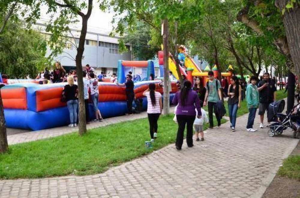 R�o Gallegos festej� sus 128 a�os con diversas propuestas para los ciudadanos