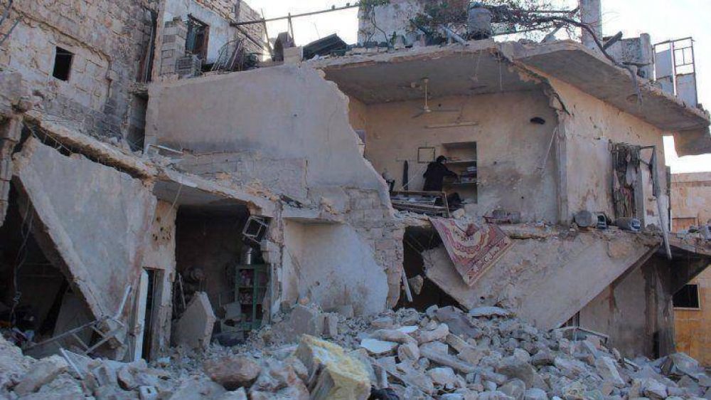 Intenso bombardeo contra rebeldes en Siria: 56 muertos