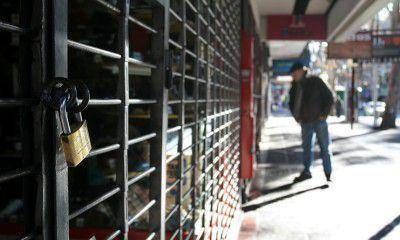 No se cumpli� el acuerdo y pocos locales de Ciudad abrieron el domingo