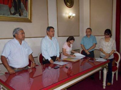 Curuz� Cuati�: licitan 3 camiones de residuos