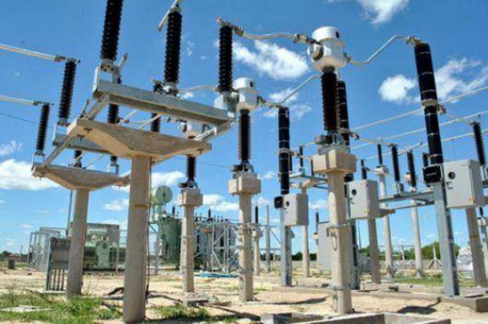 Colonia Brugne espera para abastecer energ�a al corredor del Paran�