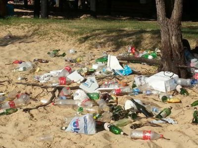Critican a las fiestas en las islas por su fuerte impacto ambiental