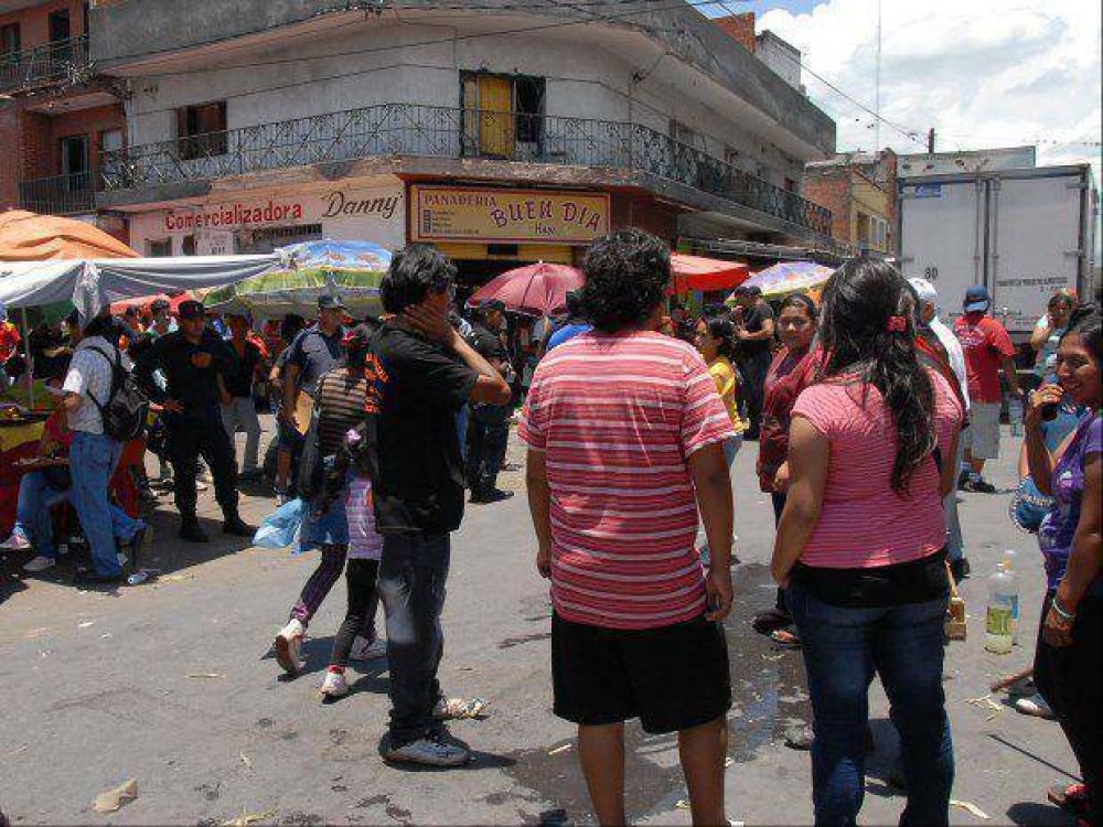 Caos vehicular y una batahola entre puesteros