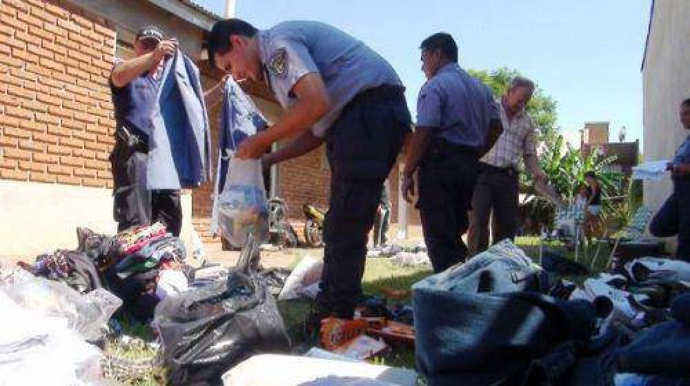 Recuperaron ropas robadas en cuatro tiendas y detuvieron a un sospechoso