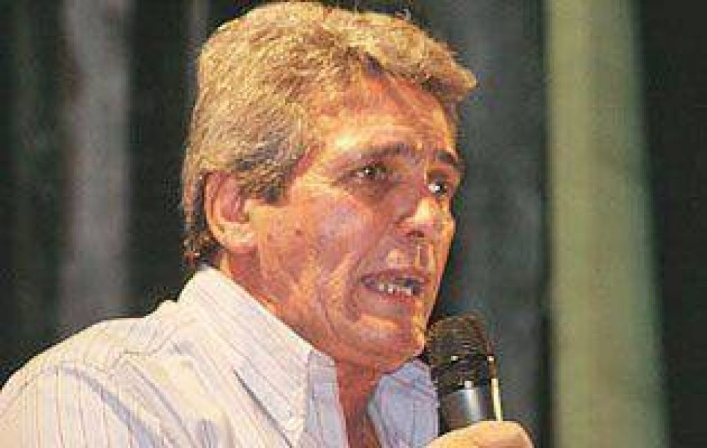 Para Acu�a, �los gobernantes no reconocieron ni reconocen sus errores�