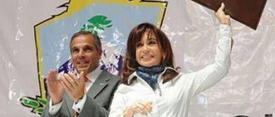 Cristina Kirchner: "Ahora que la ANSES est� en manos del Estado lo llaman `la caja�, antes no dec�an nada"