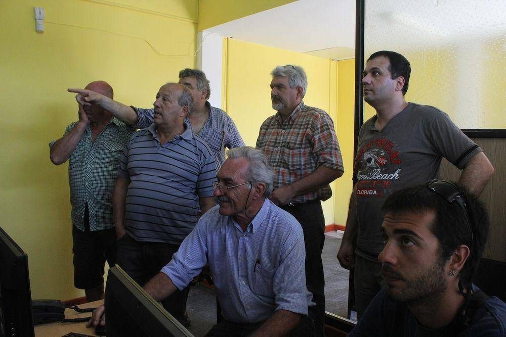 EL INTENDENTE PAREDI VISIT� EL CENTRO DE MONITOREO EN SANTA CLARA DEL MAR