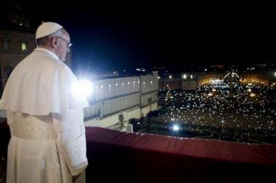 El papa Francisco celebra su primera Navidad en el Vaticano