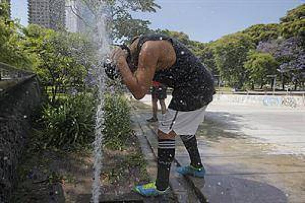 Rige una alerta roja por la ola de calor en Buenos Aires