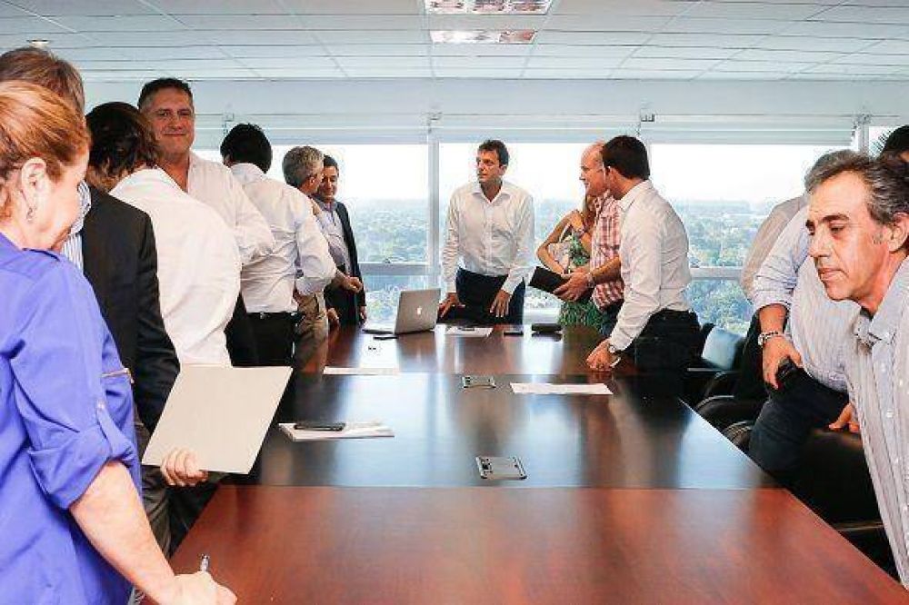 Massa mantuvo una extensa agenda de actividades durante las fiestas