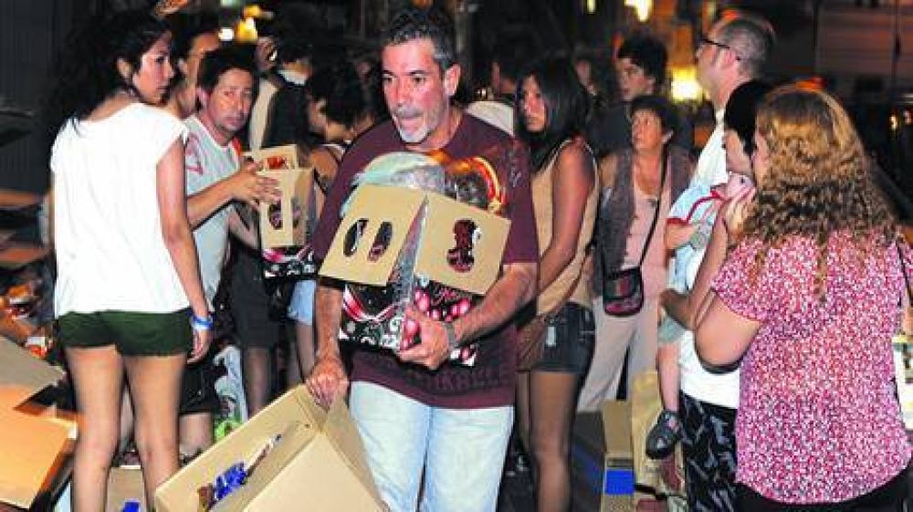 Ayudar a la gente en la calle, el fen�meno de esta Navidad