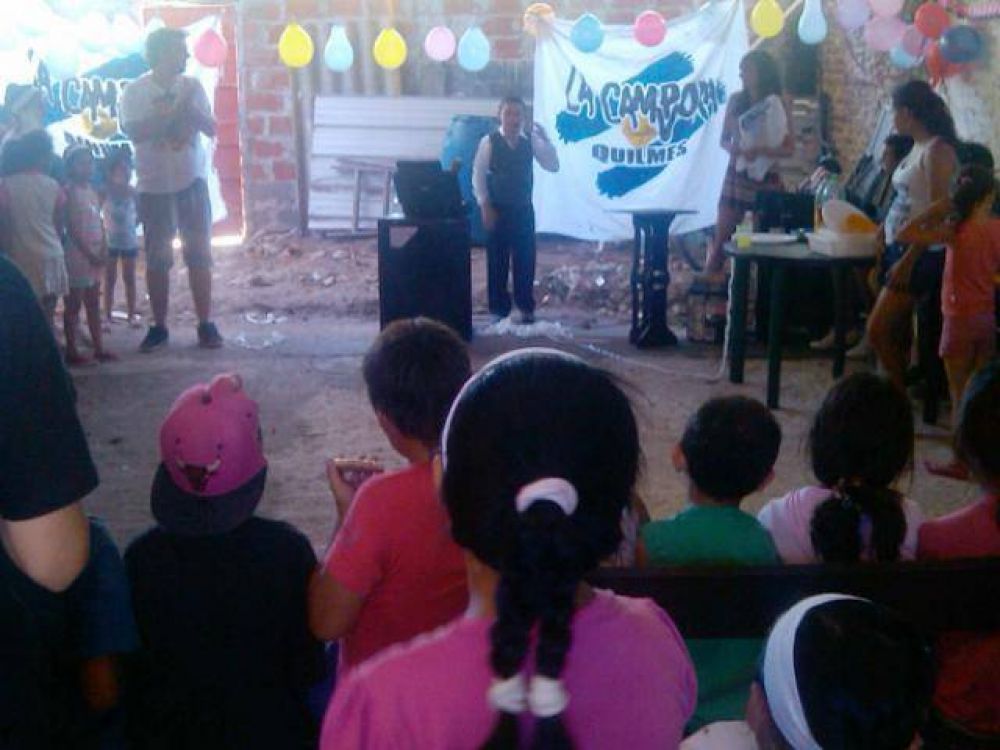 Nueva jornada solidaria de La C�mpora local