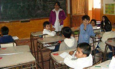 Piden un centro de salud para una escuela albergue 