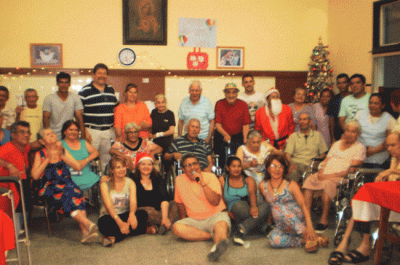Desarrollo Social con adultos mayores festejaron la llegada de la Navidad