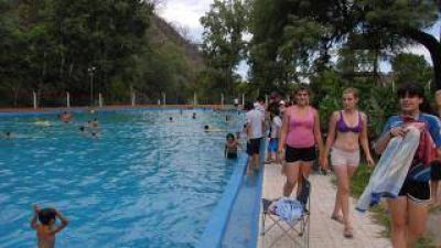El inicio de la temporada cuadruplic� las visitas semanales en el camping municipal