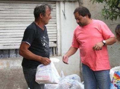 El FR entreg� la Boilsa Navide�a en barrios de la ciudad
