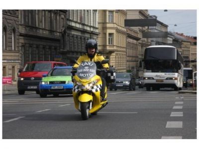 Taxistas se oponen a que se habilite un servicio de �mototaxi� en Paran�
